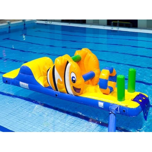 Waterstormbaan visrun met slide