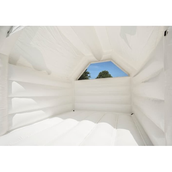 Wit springkussen huren voor bruiloft of trouwerij wit_springkussen_huren_voor_bruiloft_of_trouwerij